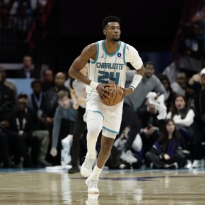 亚博官网-米勒：我们的斗志一直都在 始终以最高水准去竞争为夏洛特多赢球